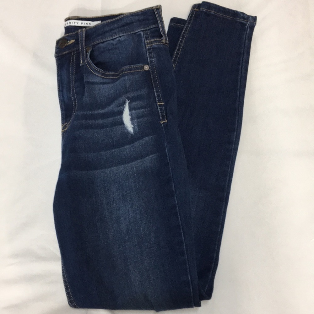 Celebrity Pink Women’s High-Rise Skinny Jeans With Rips Size 0/24 Like-NEW